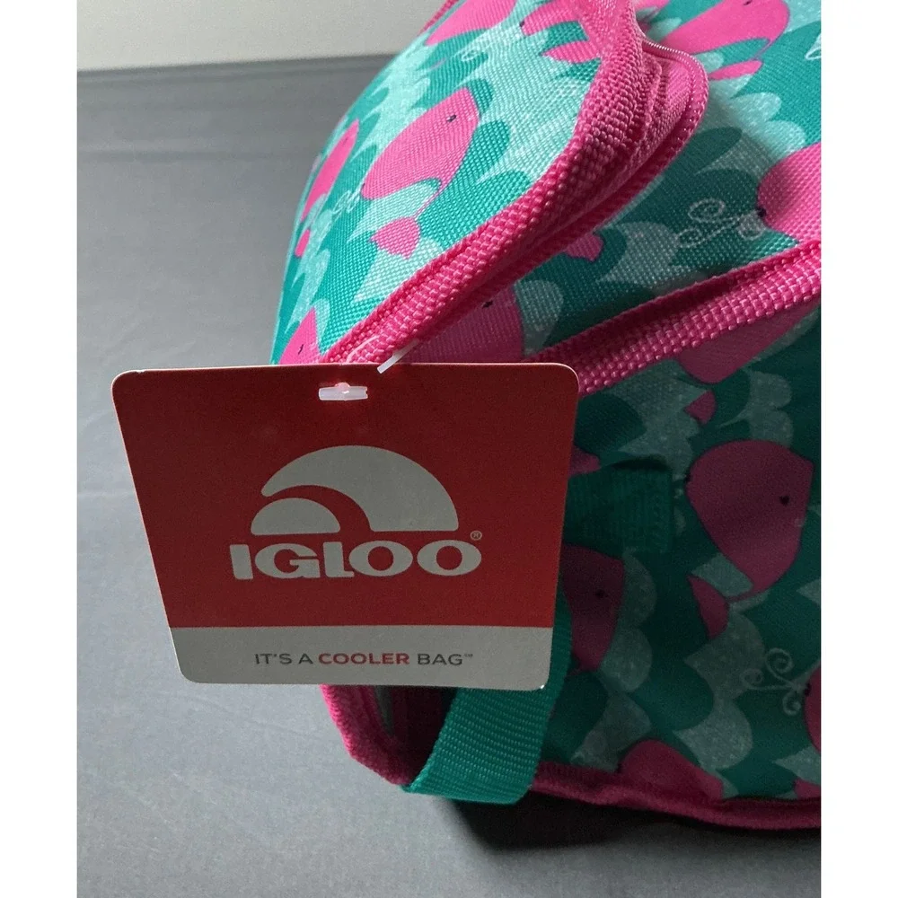 Igloo sandwich keeper
